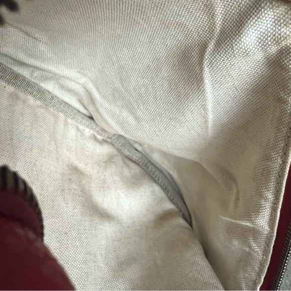 Gucci Grained Calfskin Logo Belt Bag Red Large - Picture 10 of 16